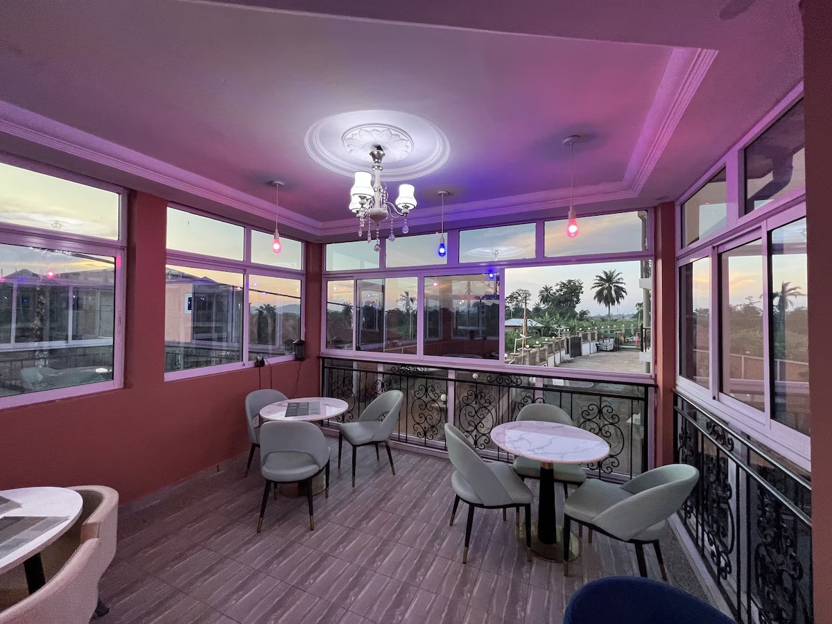Family Pool Suite